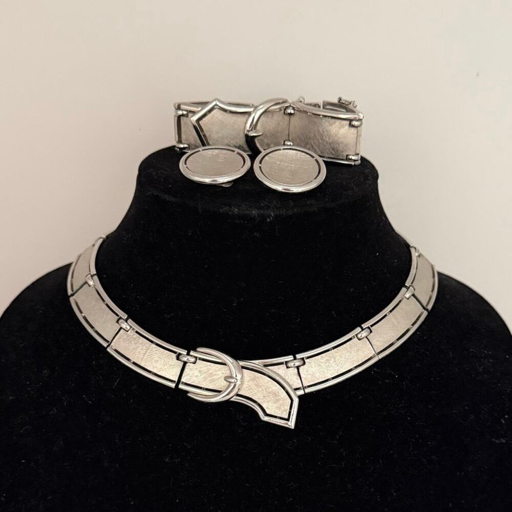 Vintage Crown Trifari Parure Set Belt Buckle Choker Collar Necklace Bracelet